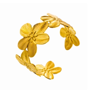 Minimalist wavy double-headed snake open bangle in gold finish on white background