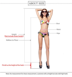 Größentabelle für zweiteiligen Bikini mit tropischem Print und Messanleitungen