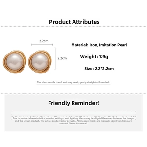 Détails des boucles d'oreilles perles rondes avec fil doré et diamètre de 2,2 cm