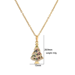 Détail du pendentif sapin de Noël avec zircons colorés et dimensions de 28,9 mm