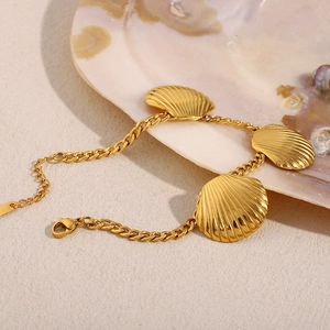 18K gold plated stainless steel scallop shell bracelet with Cuban chain for beach style