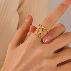Exaggerated 18K gold plated stainless steel sunburst ring with double beaded band design