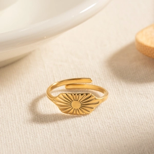 Minimalist 18k gold plated stainless steel square ring with sunburst texture