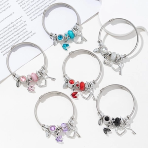 Women Stainless Steel Wire Beaded Bracelet With Heart Key Swan Alloy Pendants Rhinestone Artificial Crystal Charm Bangle Jewelry
