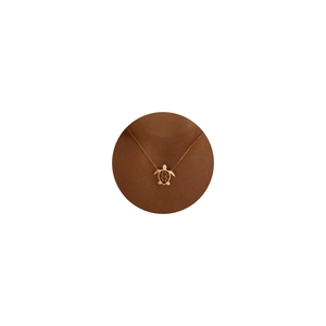 Collier minimaliste en acier inoxydable plaqué or 18K avec pendentif tortue