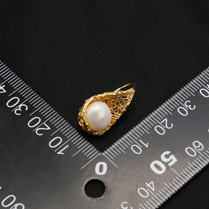 Natural freshwater pearl earrings in vintage nest design with 18k gold plated finish