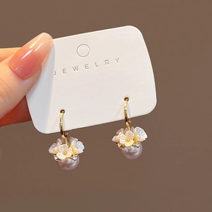 French style gold hoop earrings with white flowers, purple pearls and small diamonds