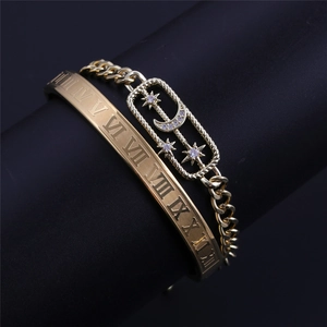 Goldenes Armband-Set mit Mond, Sternen und Armreif mit römischen Ziffern für Damen