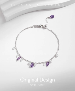 Macro della catena a sfere in argento S925 con ciondoli a goccia in cristallo viola