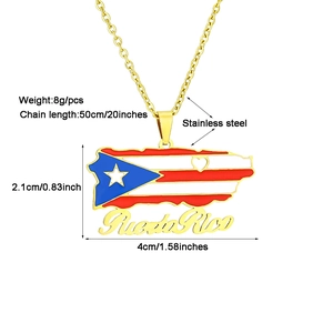 Détail du collier drapeau Porto Rico avec chaîne de 50cm et pendentif en acier inoxydable