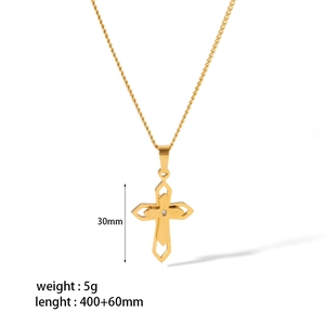 Collier croix évidée en acier titane plaqué or 18K avec cristal pour femme, 30mm
