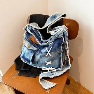 Women Denim Crossbody Bag Frayed Edge Lace Up Decoration Y2K Streetwear Distressed Large Capacity Shoulder Bag