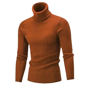 Dettaglio maglione arancione slim fit a dolcevita da uomo con trama in maglia a trecce