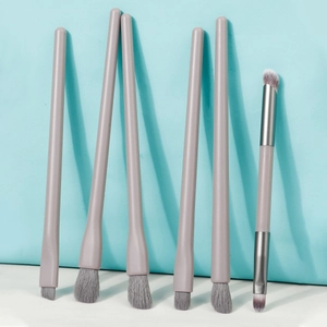 Kit de 6 pinceaux de maquillage pour yeux avec poils en fibres grises et manches violets