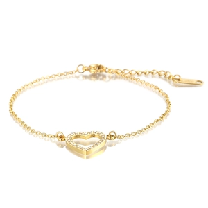 Bracelet coeur doré minimaliste orné de cristaux de zircone et chaîne ajustable