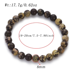 Detail view of 8mm natural agate beads bracelet showing 17.7g weight and 19-20cm circumference