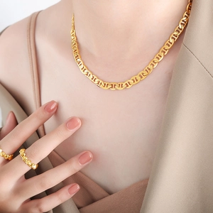 Chic gold-plated chunky pig nose chain necklace and matching rings set for women