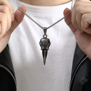 Mens silver titanium steel raven skull necklace pendant with high-quality metal finish
