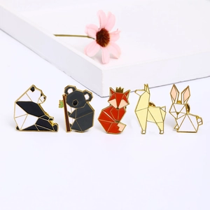 5-piece set of origami style animal badges including panda and fox for bags and clothing