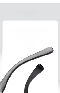 Détail des branches de lunettes incurvées ergonomiques avec design antidérapant noir mat