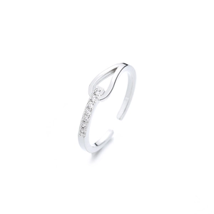 Adjustable knotted silver ring with teardrop motif and sparkling cubic zirconia stones