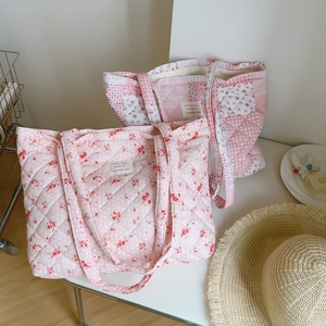 Floral Quilted Tote Bag Cotton Padded Large Capacity Fresh Sweet Shoulder Handbag For Women Daily Travel Mom Bag