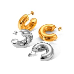 Minimalist chunky C-shaped hoop earrings in polished gold and silver stainless steel