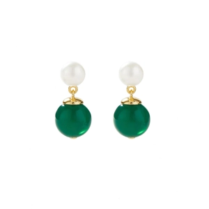 Detailed view of S925 silver earrings with white pearl and green chalcedony stone