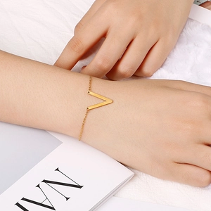 Fashion Initial Bracelet Gold Plated Stainless Steel Simple Letter Charm Personalized Jewelry For Women