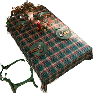 Tovaglia classica scozzese rossa e verde con nappe per decorazioni natalizie da tavola