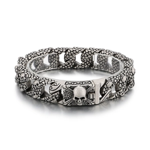 Vintage gothic skull Cuban chain bracelet in antique silver stainless steel for men