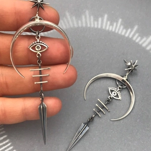 Gothic Antique Silver Alloy Evil Eye Dangle Earrings For Women Moon Star Snake Punk Halloween Party Jewelry Accessory
