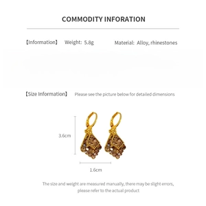 Detailed size specifications and weight info for rhinestone leaf drop earrings