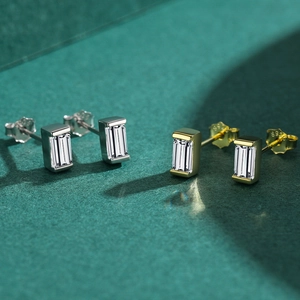 S925 sterling silver emerald cut zircon stud earrings in silver and gold finish