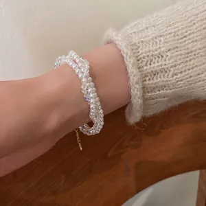 Elegant irregular pearl bracelet with T-bar clasp and vintage heart charm for women