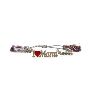 Bracelet MAMA tissé à la main avec perles dorées et breloques coeur étincelantes