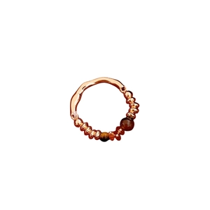 18K gold plated tiger eye beaded ring featuring a wavy irregular band design