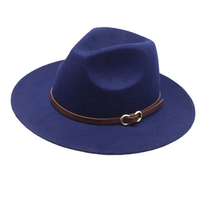 Cappello fedora classico in lana blu scuro con fascia in pelle marrone e fibbia