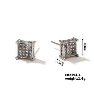 Detailed macro view of square zircon stud earrings showing 0.8cm size and 0.3cm thickness