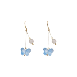 Elegant gold earrings with blue butterfly pendants and white pearls in Chinese style