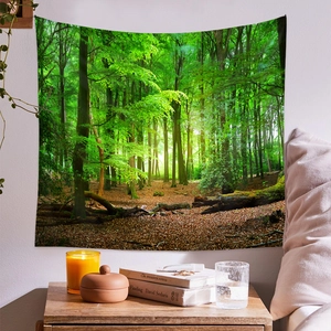 Waldlandschaft-Wandteppich für Wanddekoration in einem gemütlichen Schlafzimmer
