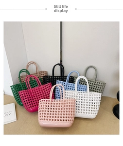Close-up of hollow woven jelly bags in multiple colors for beach and daily travel use