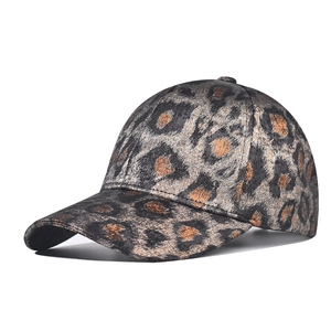 Metallic Leopard Print Baseball Cap Gold Stamped Polyester Fashion Adjustable Buckle Curved Brim Unisex Trendy Style Hat