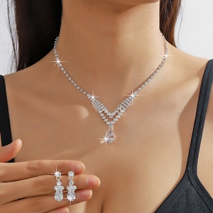 Elegant zircon necklace and earring set with waterdrop pendants for bridal party wear
