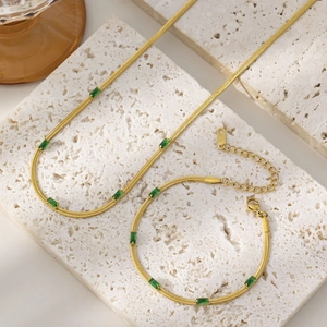 Elegant 18K Gold Plated Stainless Steel Snake Chain Necklace And Bracelet With Rectangular Colorful Zirconia Inlaid Jewelry
