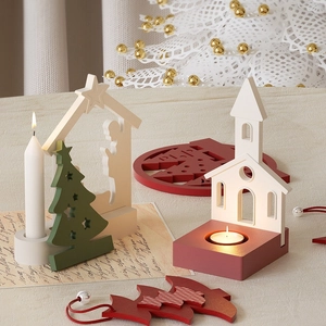 Detailansicht der Engels-Haus-Silikonformen für Harzguss und DIY-Kerzenständer-Handwerk