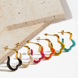 Boucles D'oreilles Créoles Ondulées En Acier Inoxydable Émail Coloré Forme C Irrégulière Bijoux De Mode