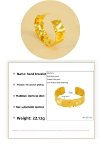 Detail of 18K gold plated hammered texture cuff bracelet with size and weight dimensions