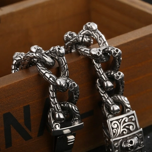 Punk vintage skeleton silver stainless steel interlocking link chain bracelet for men