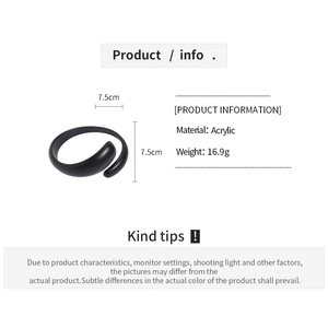 Detailed specs of black matte acrylic irregular cuff bracelet with dimensions and weight info